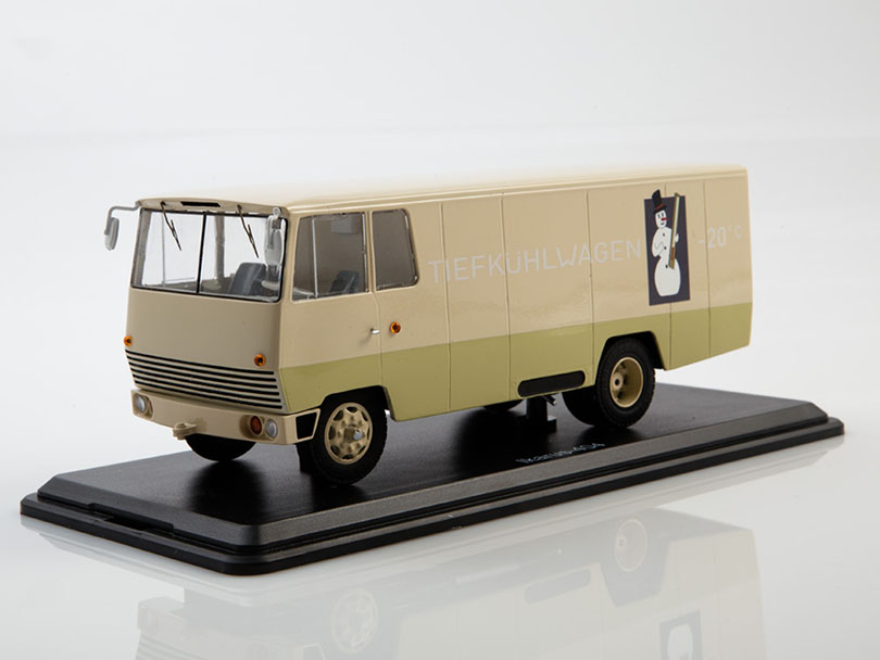 IKARUS 404 autobus 1:43 - Model Pro BAZAROVE ZBOŽÍ