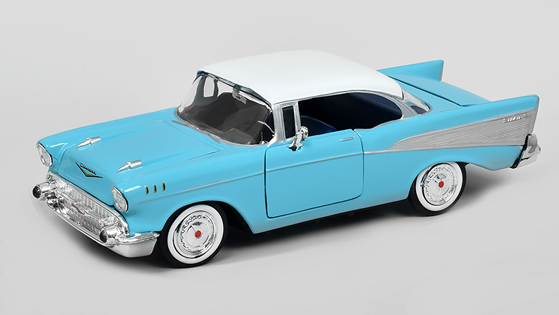 Chevrolet Bel Air Hardtop 1957 1:24 - MOTORMAX