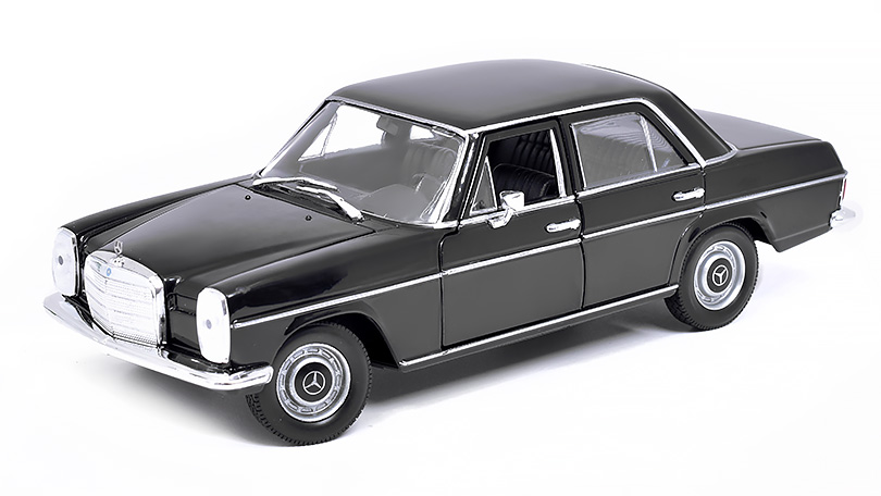 Mercedes 220 (W115) 1968 černá 1:24 - Welly BAZAROVÉ ZBOŽÍ