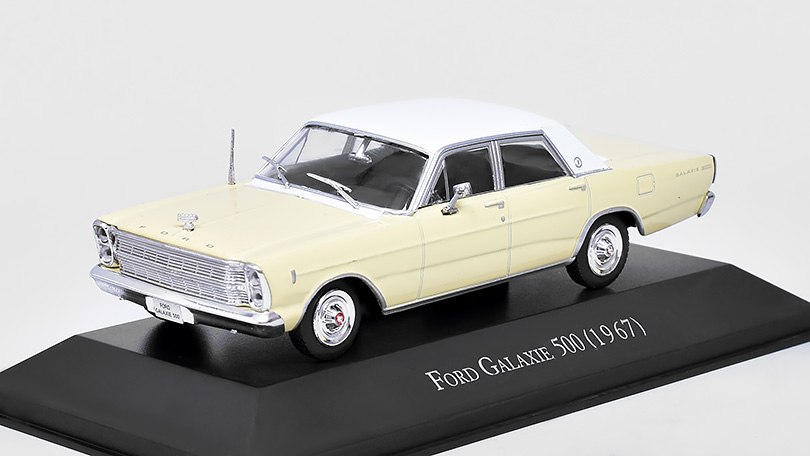 Ford Galaxie 500 1967 1:43 - DeAgostini časopis s modelem BAZAROVÉ ZBOŽÍ