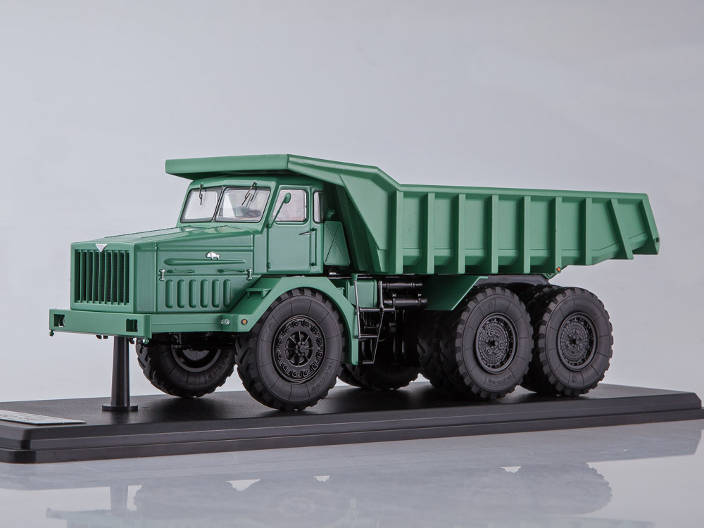 MAZ-530 Limitovaná Edice 1:43 - SSM BAZAROVÉ ZBOŽÍ