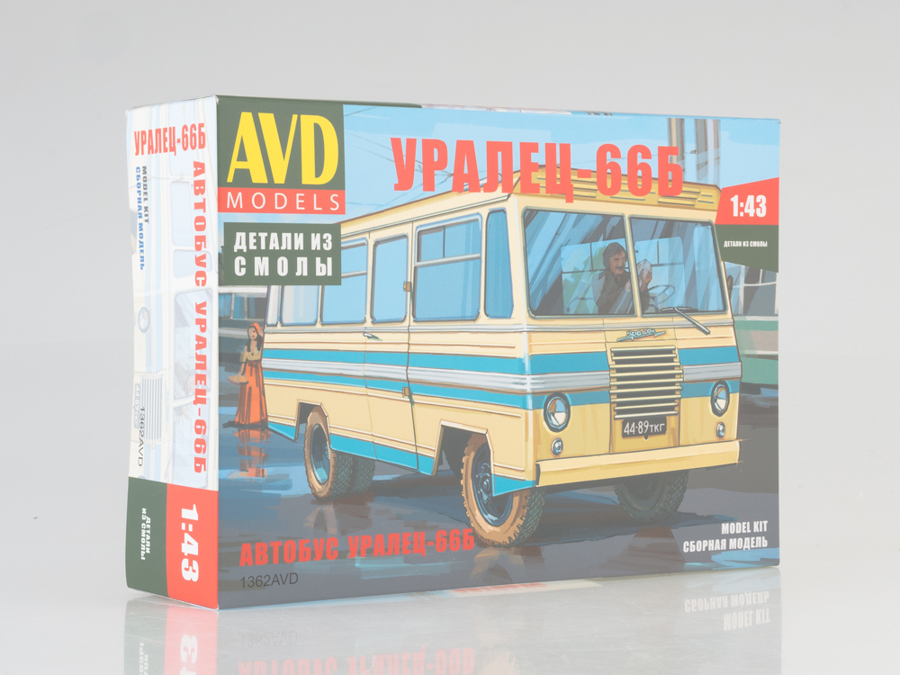 Autobus URALĚC-66B - 1:43 - AVD