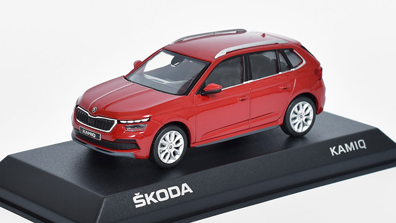 Škoda KAMIQ červená 1:43