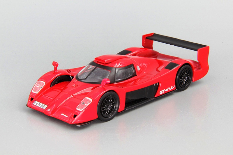 Toyota GT-ONE 1:43 - Superauta časopis s modelem #32