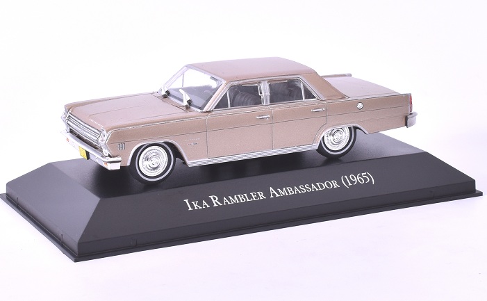 RENAULT IKA RAMBLER AMBASSADOR - 1965 1:43 časopis s modelem