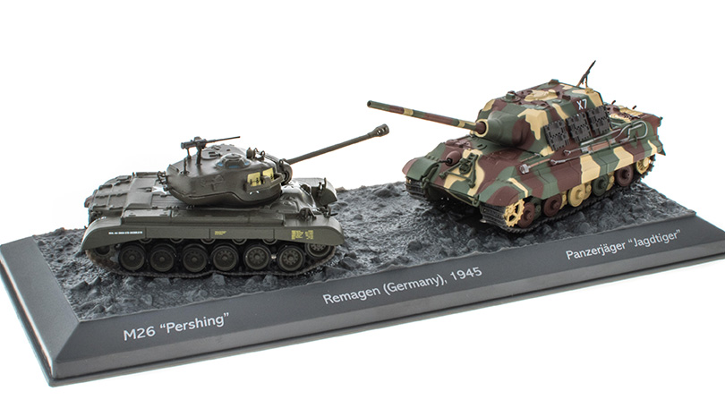 Sada Tanků: Bitva u Remagenu M26 Pershing - Jagdtiger 1:72 časopis se sadou