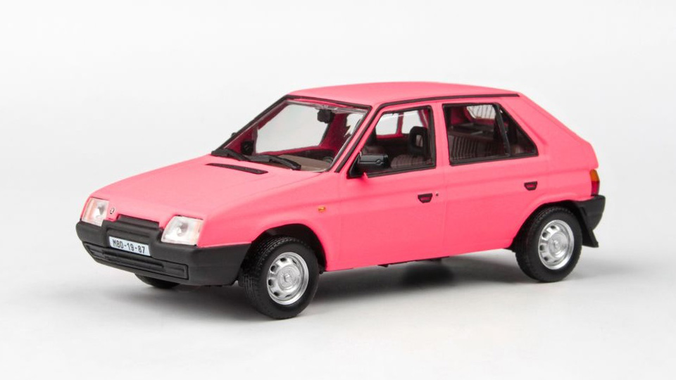 Škoda Favorit 136L 1988 Růžová Matná 1:43 - Abrex