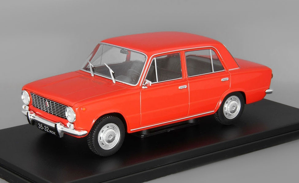 VAZ 2101 Lada 1200 1:24 - Hachette časopis Samochody PRL #9 s modelem