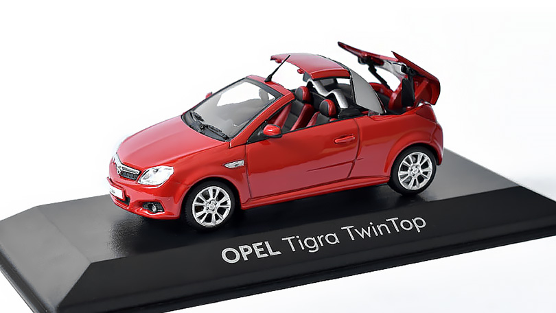 Opel Tigra twin cabrio 2004 1:43 - Minichamps