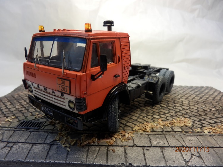 Stavebnice AVD - sestavený vzorek modelu Kamaz 54112