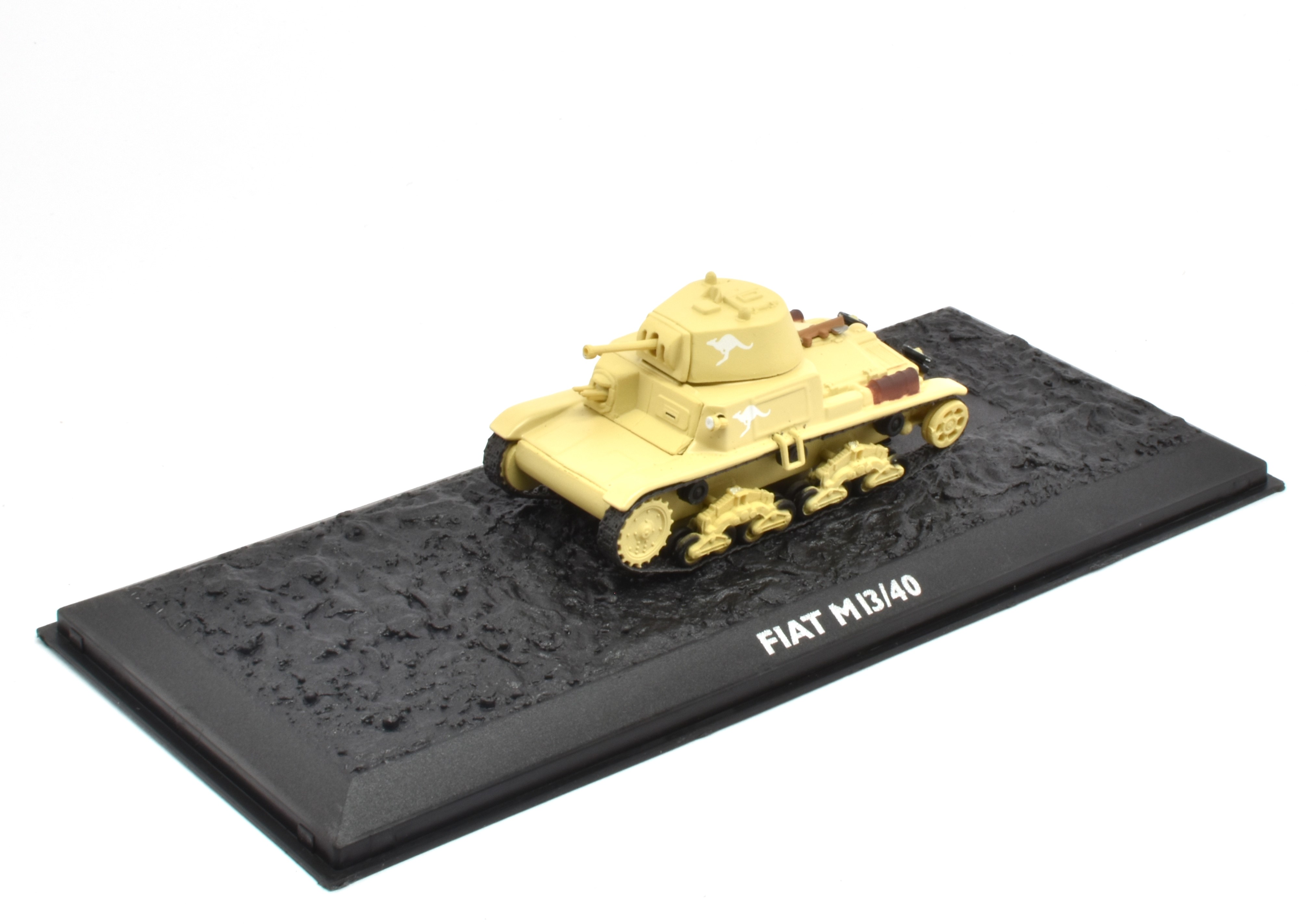 Fiat M13/40 - 1:72 Atlas časopis s modelem 