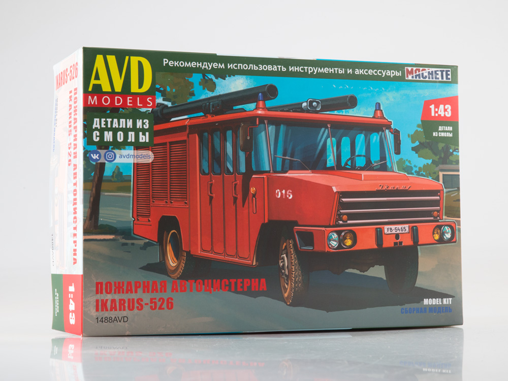 Ikarus 526 1:43 - stavebnice AVD