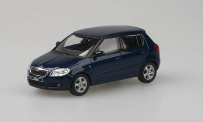 Škoda Fabia 2 tm. modrá 1:43 - Abrex