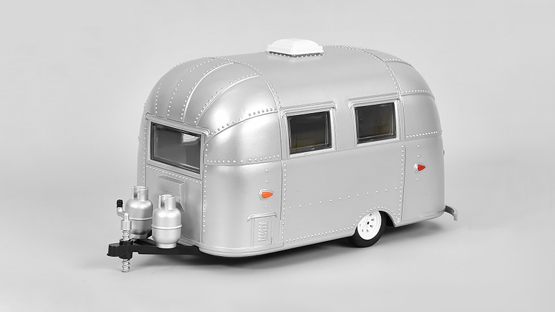 Caravan přives Roulotte Airstream Bambi 1:24 - GREENLIGHT