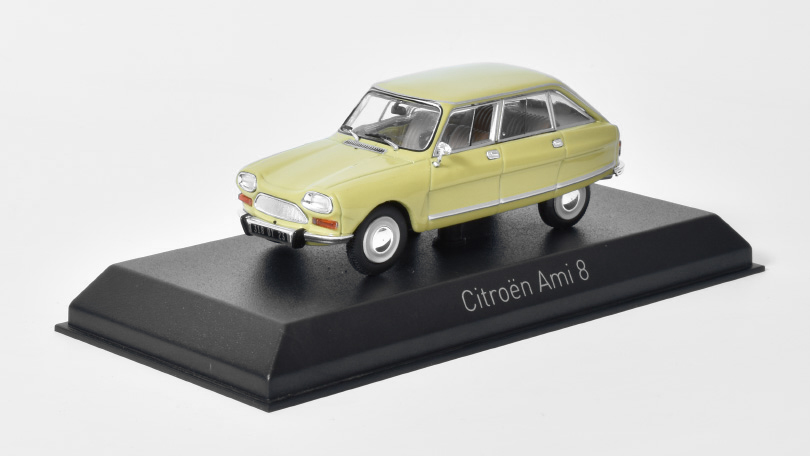 Citroen AMI 8 Club 1970 - 1:43 Norev