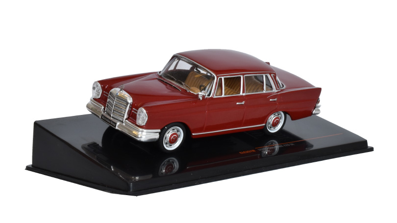 Mercedes 220 SE (W111) - 1959 1:43 - IXO Models