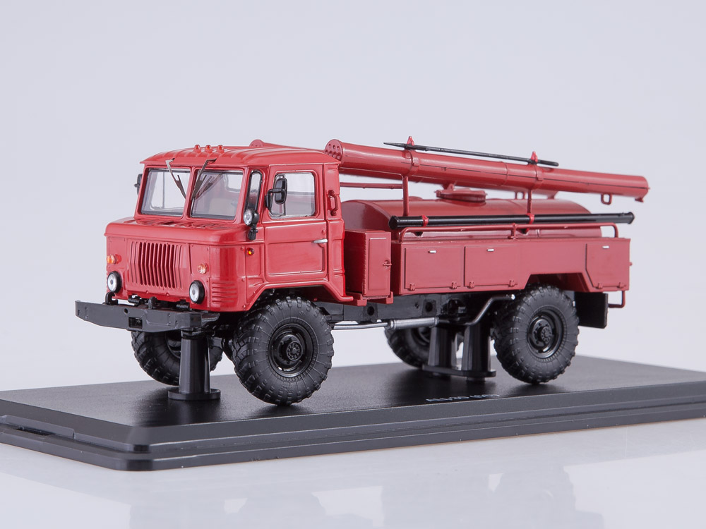 GAZ-66 AC-30 červený 1:43 - SSM