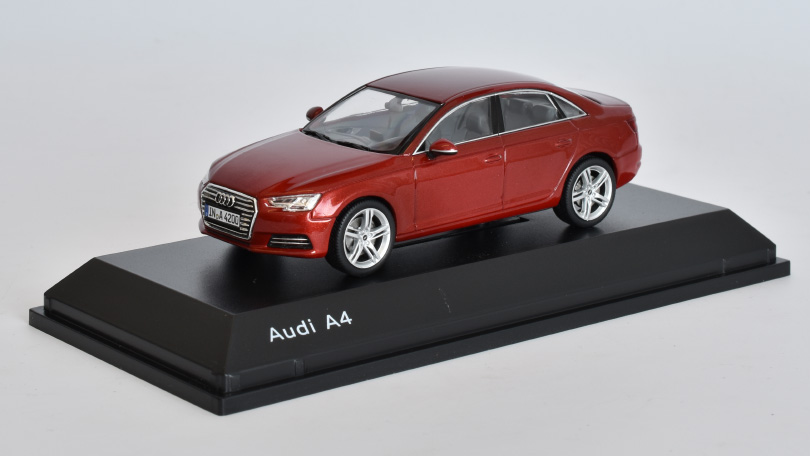 Audi A4 2015 1:43 - Spark Model