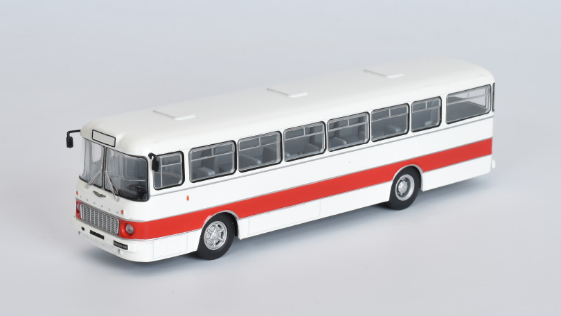 Ikarus 556 1:72 - Kultovní autobusy minulé éry časopis s modelem #33