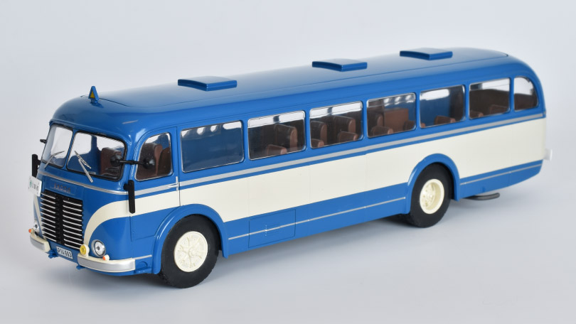 Škoda 706 RO 1947 autobus 1:43 - IXO Models 