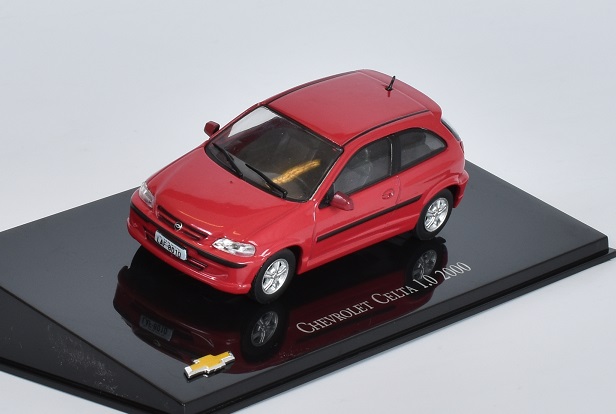 CHEVROLET CELTA 1.0 - 2000 1:43 časopis s modelem