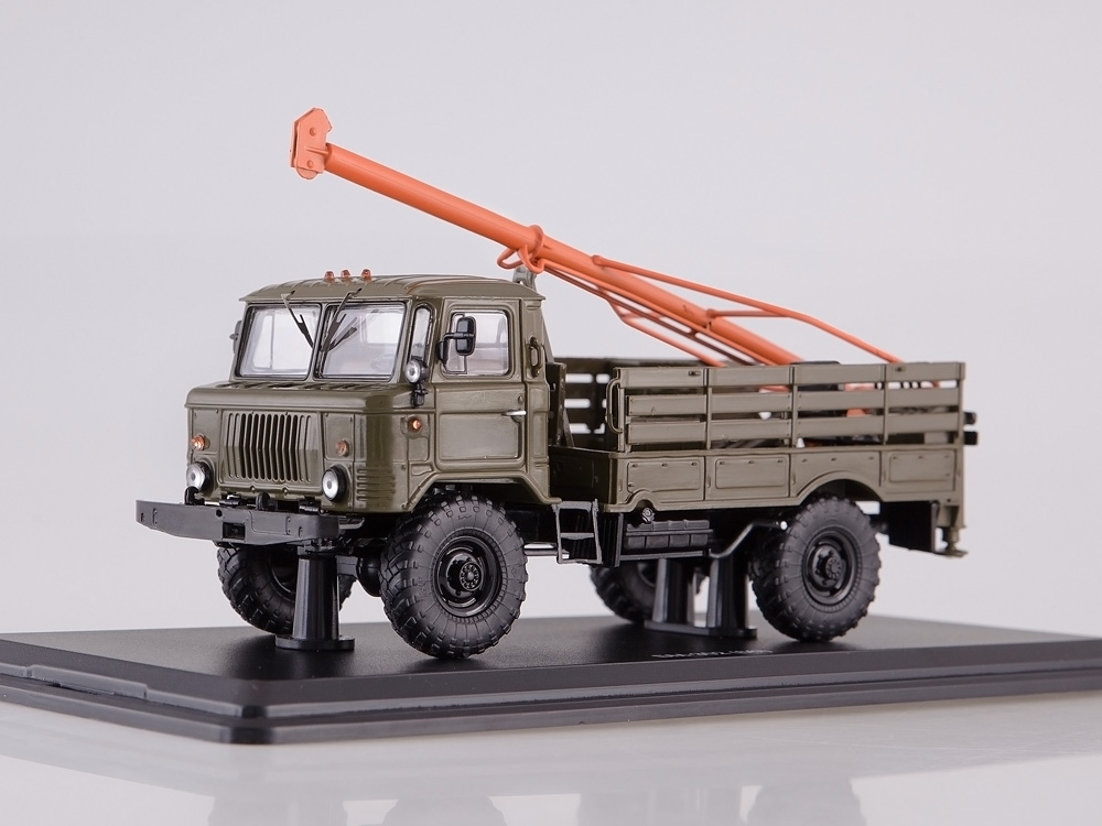 GAZ-66 BM-302 khaki - 1:43 SSM