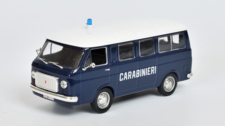 Fiat 238 Minivan Carabinieri 1965 - 1:43 - DeAgostini časopis s modelem #2