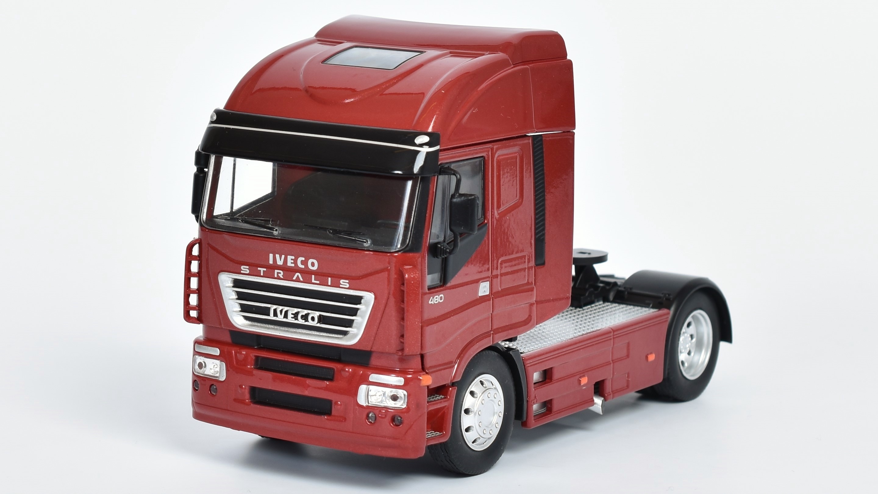 Iveco Stralis 2012 1:43 - IXO Models 