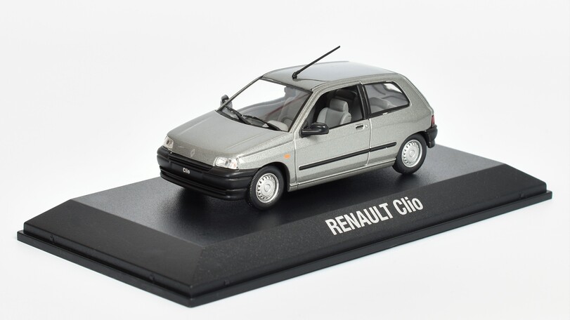 Renault CLIO 1990 1:43 - NOREV 