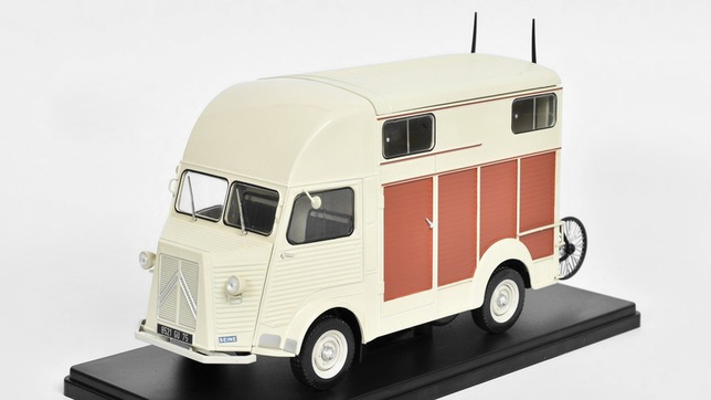 Citroen Type-H Van Heuliez 1958 1:24 Hachette časopis s modelem