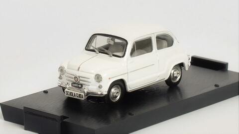 FIAT 600D Scuola Guida 1960 1:43 - Brumm 