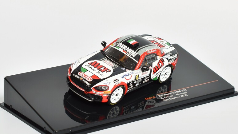 Fiat Abarth 124 RTG No.10  Bernini Rallye 1:43 - IXO Models 