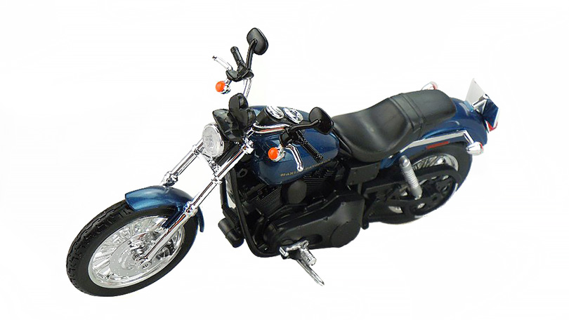 Harley-Davidson Dyna super Glide Sport 1:12 - Maisto