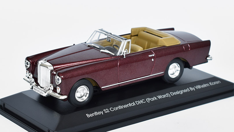 Bentley S2 Continental DHC (Park Ward) 1961 1:43 - Lucky Die Cast 