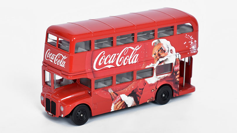 AEC Routemaster London Christmas Bus Coca-Cola 1:64 - CORGI