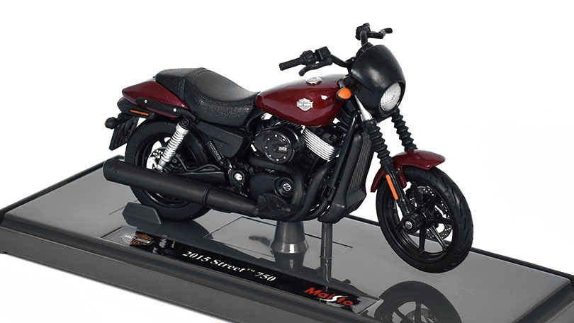 Harley-Davidson Street 750 2015 1:18 - Maisto