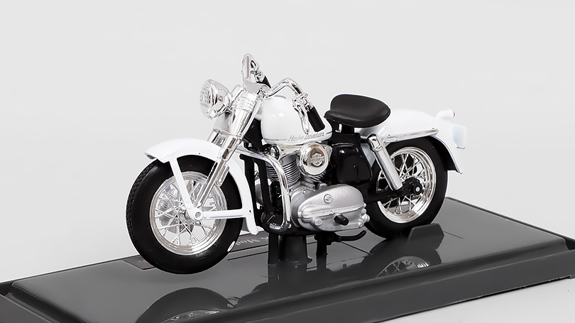 Harley-Davidson K Model 1952 1:18 - Maisto