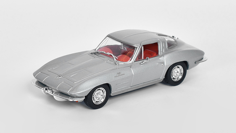 Chevrolet Corvette Stingray 1965 1:43 - Solido 