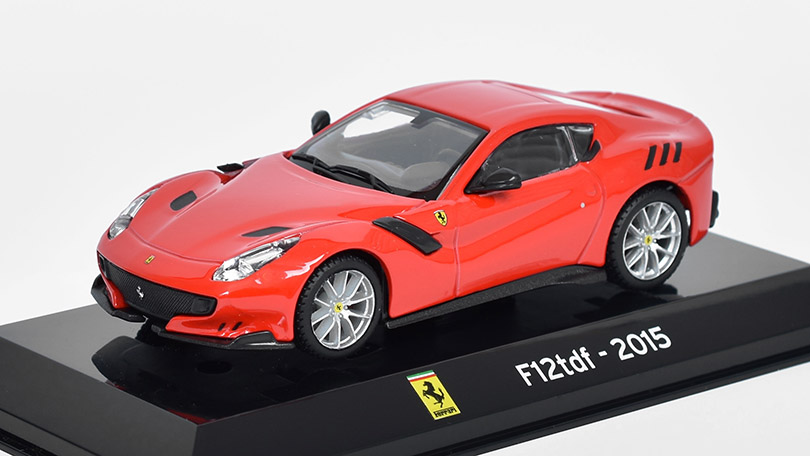  Ferrari F12tdf 2015 1:43 - Altaya časopis s modelem