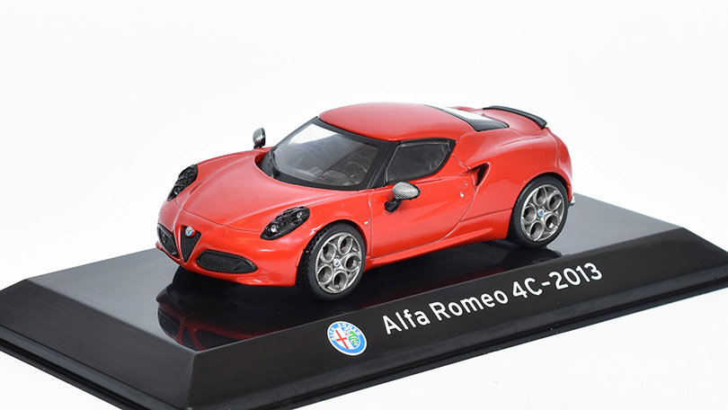 Alfa Romeo 4C 2013 1:43 - Altaya časopis s modelem