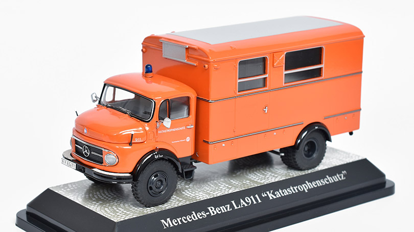 Mercedes-Benz LA911 Katastrophenschutz 1:43 - Premium ClassiXXs