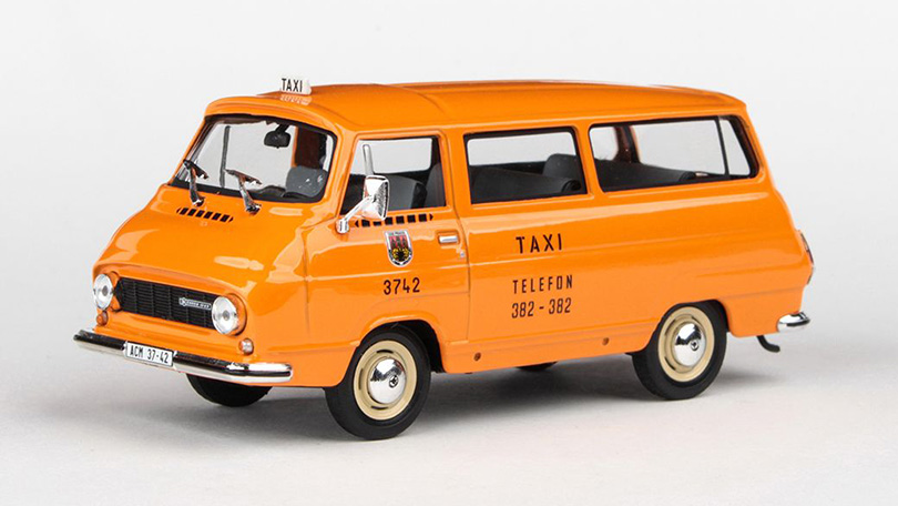 Škoda 1203 -1974- Taxi - Oranžová - 1:43 Abrex