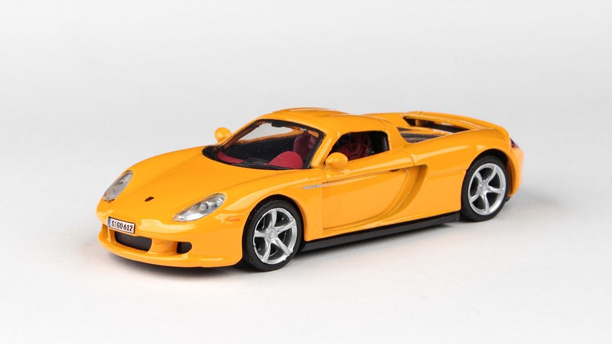 Porsche Carrera GT (Hard Top) 1:43 - Cararama 