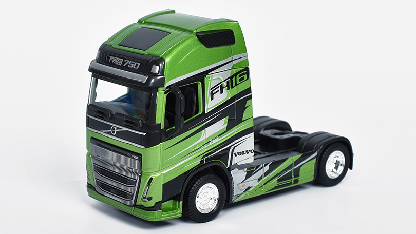 Volvo FH16 GL 750 XXL 1:43 - Bburago 