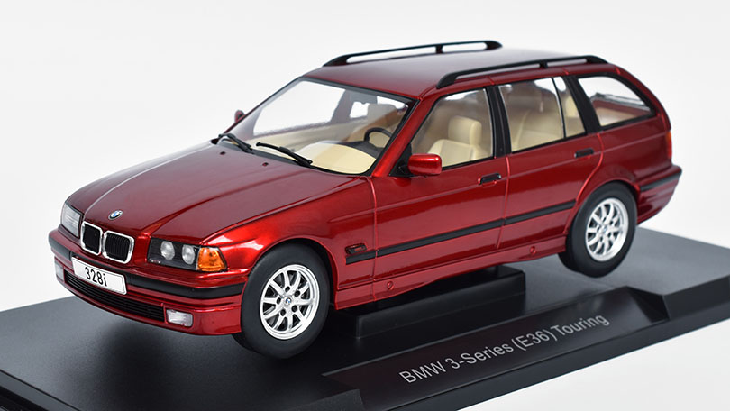 BMW 3-series E36 Touring 1:18 - MCG 