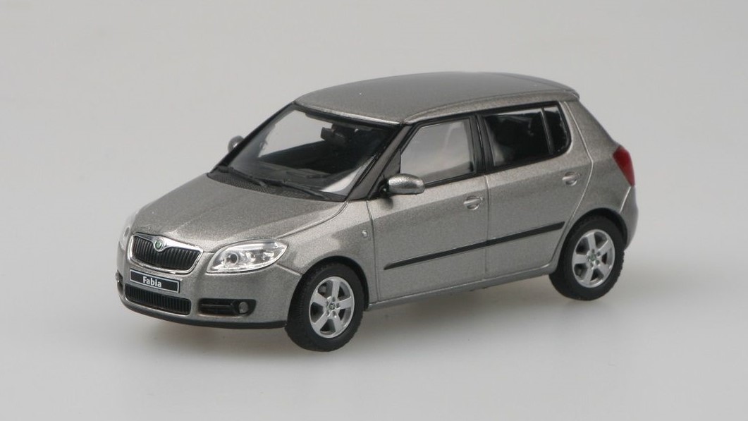 Škoda Fabia 2 Béžová Cappuccino 1:43 - Abrex - Speciální edice s nálepkami