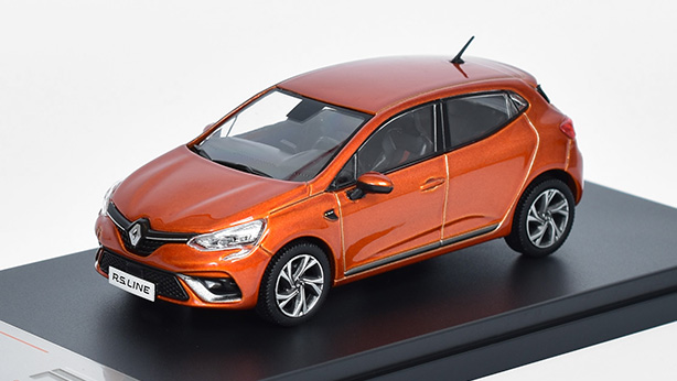 Renault Clio RS Line 2019 1:43 - IXO Models 