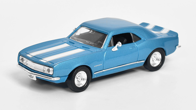 Chevrolet Camaro Z-28 1967 modrá 1:43 - Lucky Die Cast