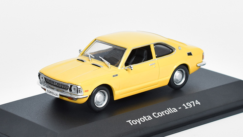 Toyota Corolla 1974 1:43 - Hachette časopis s modelem