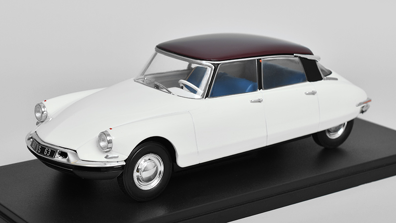 Citroen DS 19 1956 1:24 - Hachette časopis s modelem